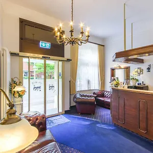 Weber Hotel Keulen